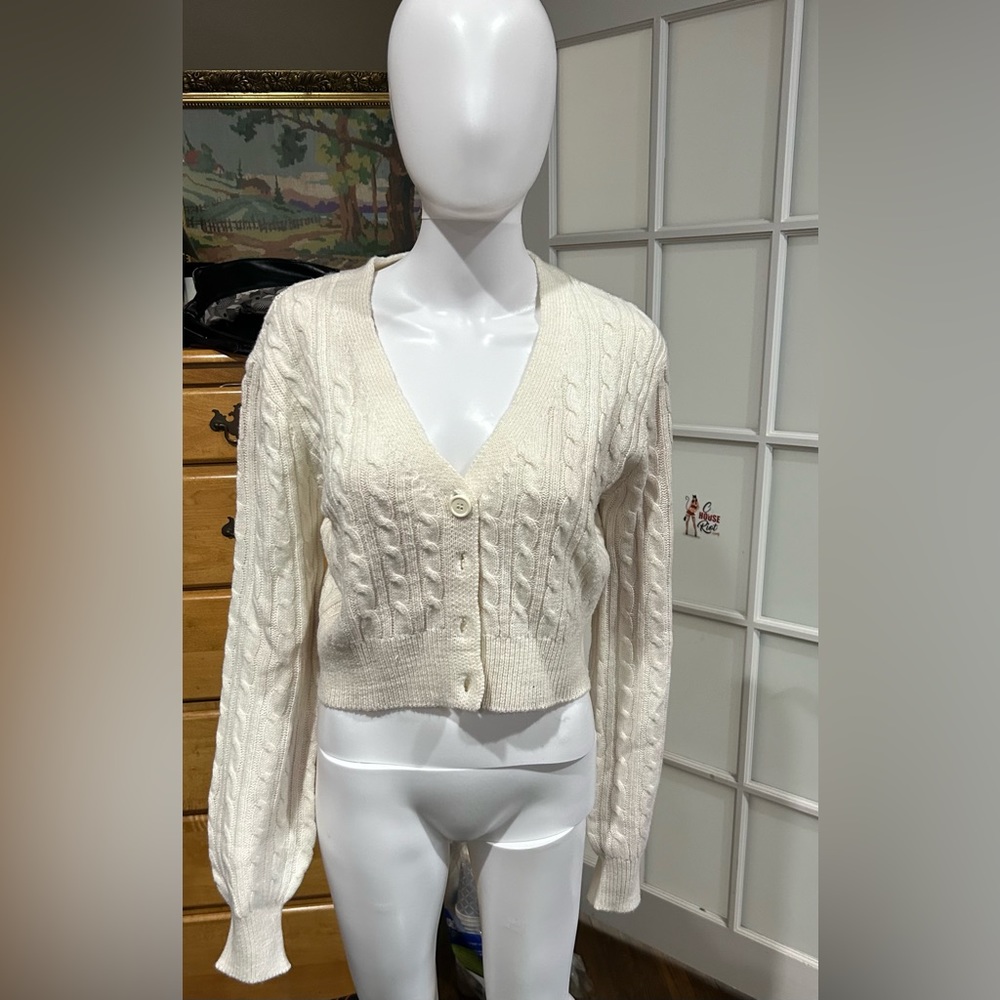 Off white sweater
